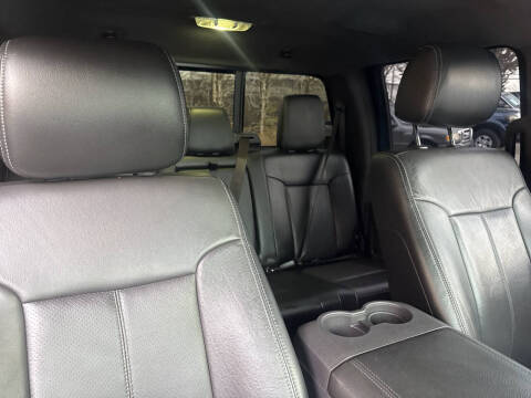 2014 Ford F-350 Super Duty Lariat