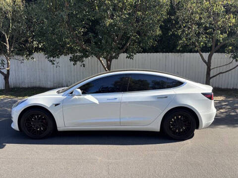 2020 Tesla Model 3 Standard Range Plus