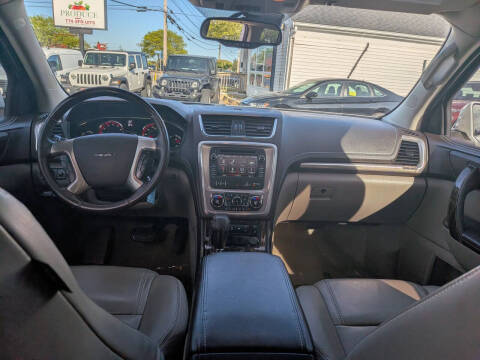 2016 GMC Acadia Denali