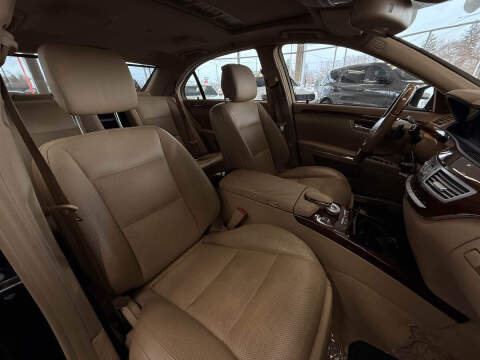 2010 Mercedes-Benz S-Class S 550 4MATIC