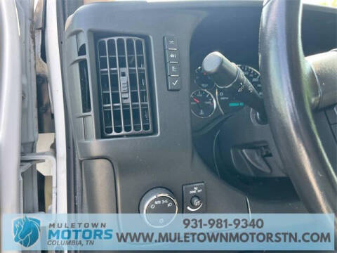 2022 Chevrolet Express 2500