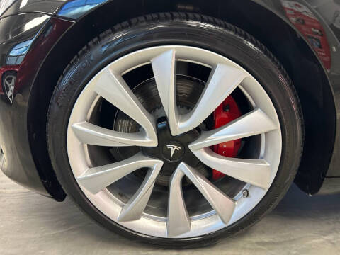 2019 Tesla Model 3 Long Range