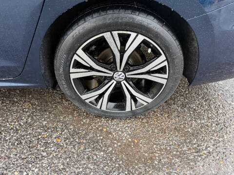 2022 Volkswagen Passat SE