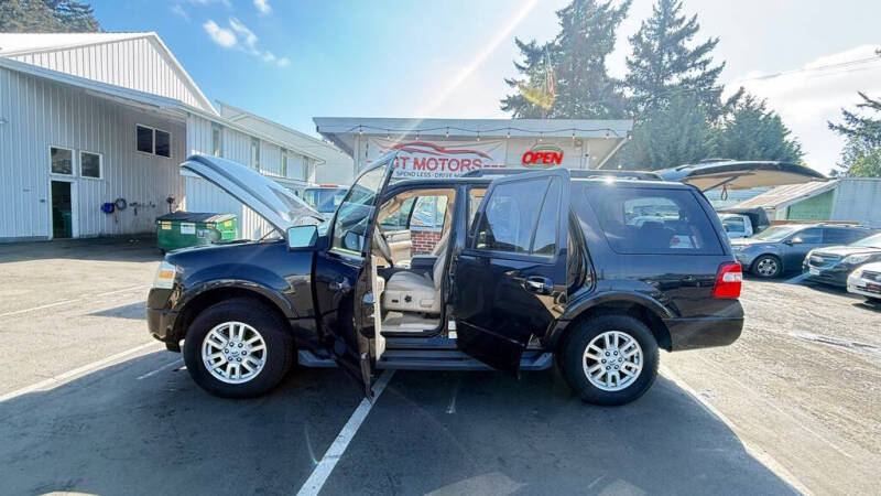 2011 Ford Expedition XLT