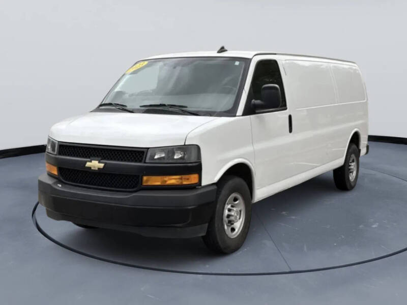 2023 Chevrolet Express 2500