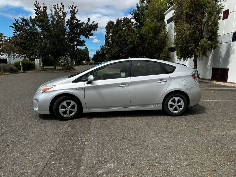 2015 Toyota Prius for sale at HIGHWAY FETCH AUTO in Newark CA