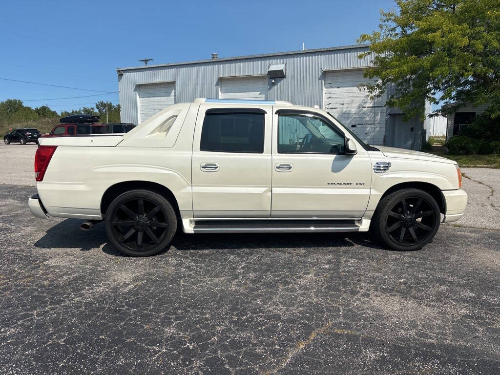 2004 Cadillac Escalade EXT for sale at DECKER AUTO SALES in Bay City, MI