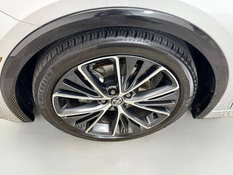 2025 Toyota Prius Limited