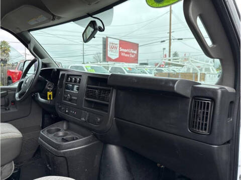 2018 GMC Savana 2500