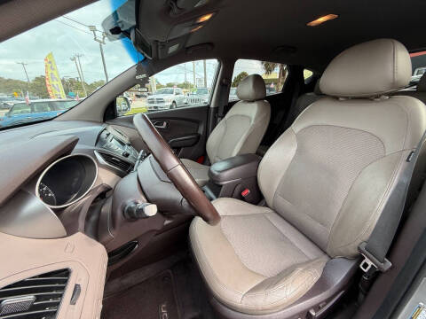 2015 Hyundai Tucson SE