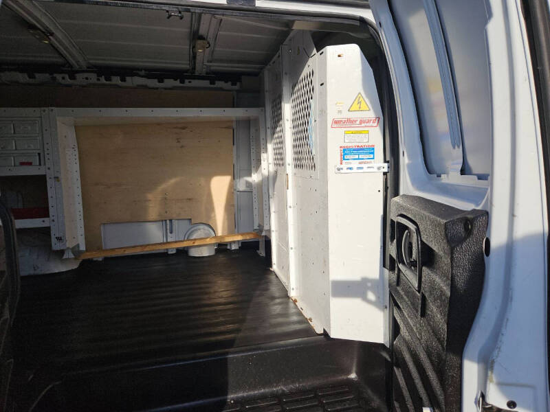 2017 GMC Savana 3500