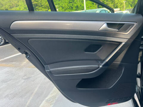 2015 Volkswagen e-Golf SEL Premium