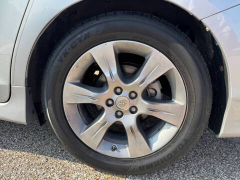 2013 Toyota Sienna SE 8-Passenger