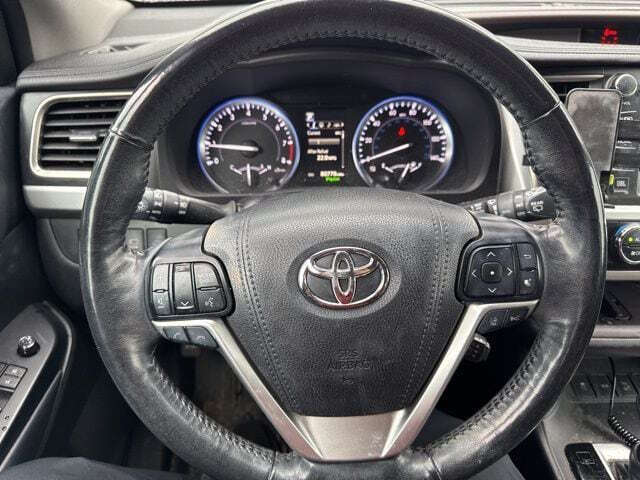 2018 Toyota Highlander Limited Platinum