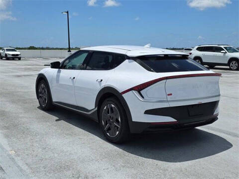 2025 Kia EV6 Light Long Range