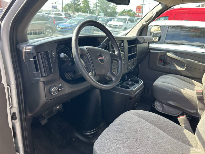 2015 GMC Savana 2500