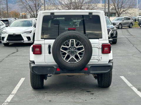 2024 Jeep Wrangler Sahara