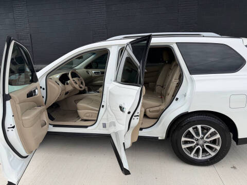 2013 Nissan Pathfinder SV
