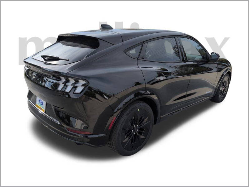 2025 Ford Mustang Mach-E GT