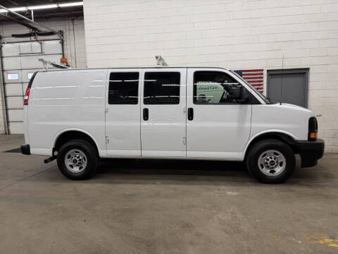 2017 GMC Savana 2500
