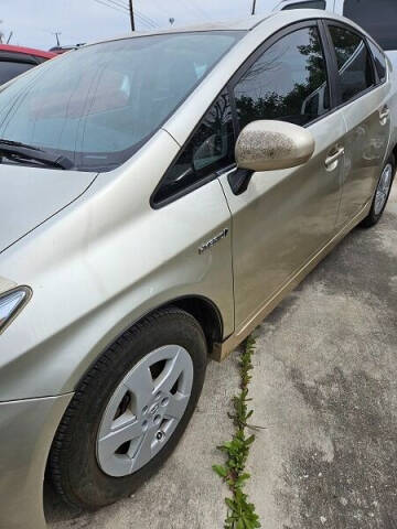 2011 Toyota Prius Two