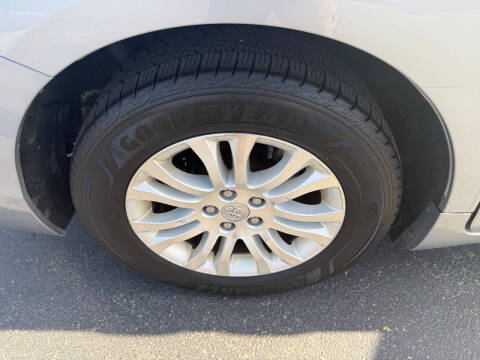 2013 Toyota Sienna