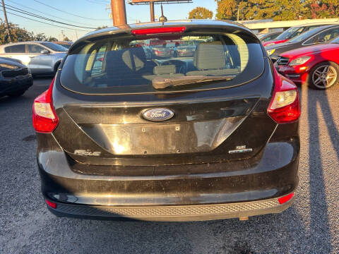 2014 Ford Focus SE