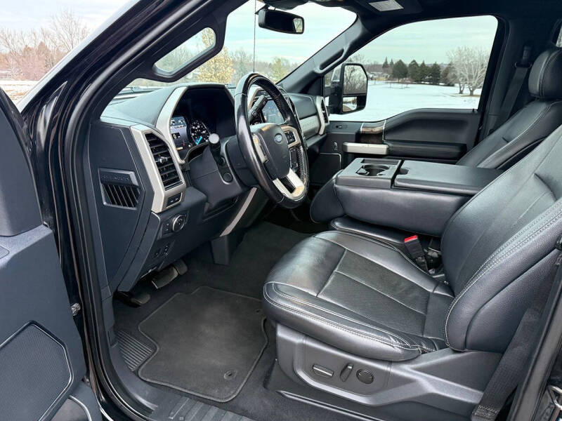 2022 Ford F-350 Super Duty Lariat