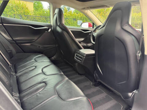 2013 Tesla Model S Performance