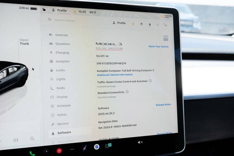 2023 Tesla Model 3 Performance