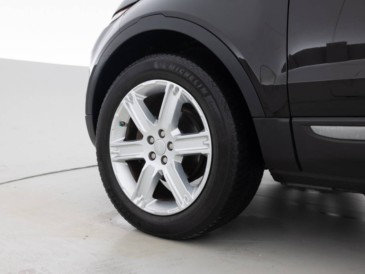 Used Car 2015 Land Rover Range Rover Evoque  Pure Plus Awd 4dr Suv For Sale Under $12,000 In Coal City, Illinois