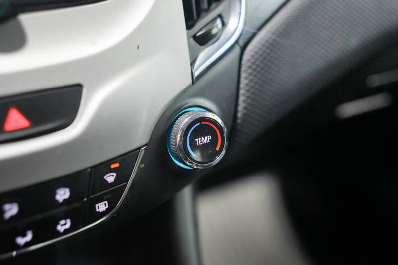 2016 Chevrolet Cruze LS Auto