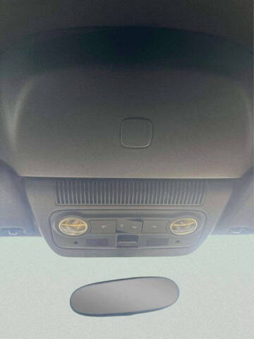 2013 Volkswagen Beetle Convertible