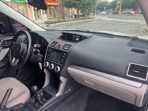 2017 Subaru Forester 2.5i