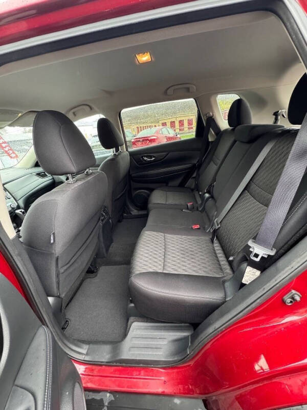 2018 Nissan Rogue SV