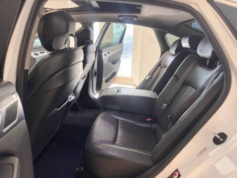2016 Hyundai Genesis