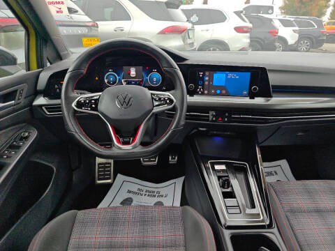 2023 Volkswagen Golf GTI 40th Anniversary Edition