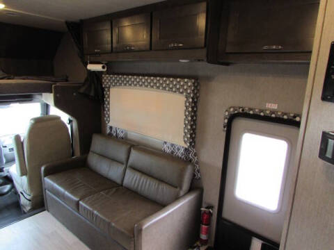 2022 International MV607