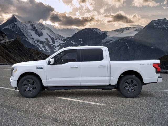 2025 Ford F-150 Lightning Lariat