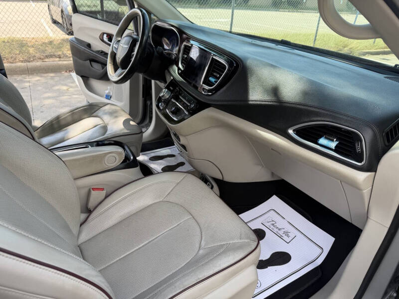 2020 Chrysler Pacifica Limited