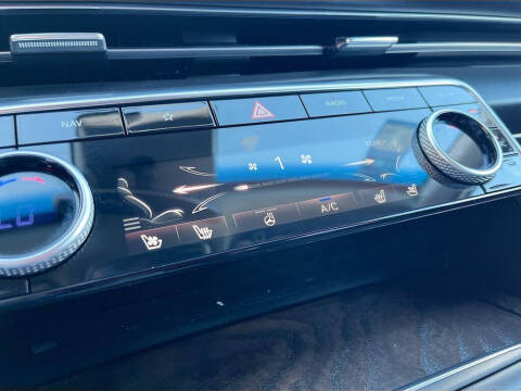 2023 Genesis GV80 2.5T