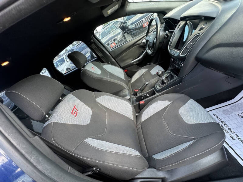 2017 Ford Focus ST