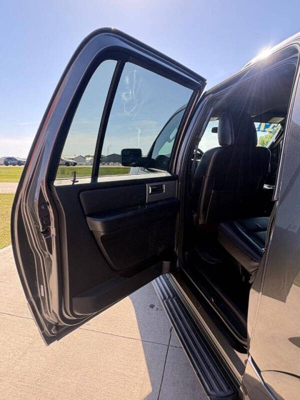 2017 Ford Expedition EL Limited
