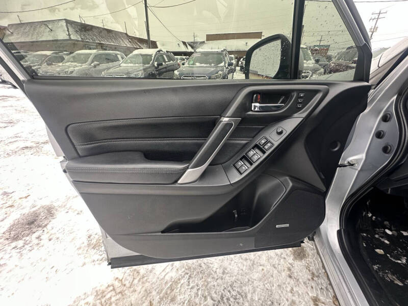 2017 Subaru Forester 2.0XT Touring