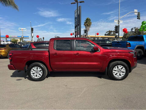 2024 Nissan Frontier SV