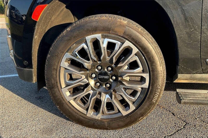 2023 GMC Yukon Denali Ultimate