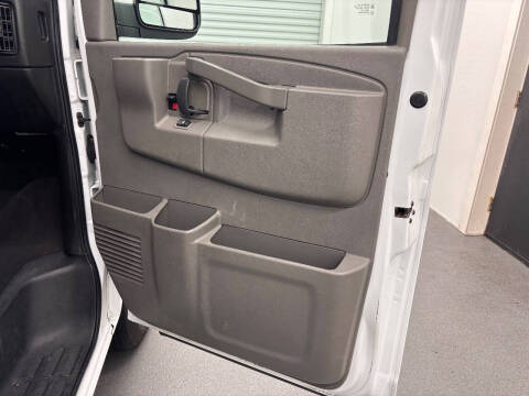 2020 Chevrolet Express LS 3500