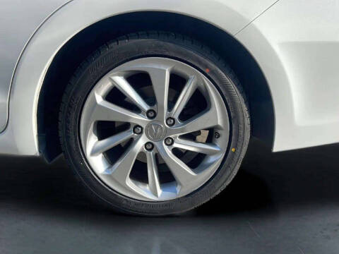 2016 Acura ILX w/Premium