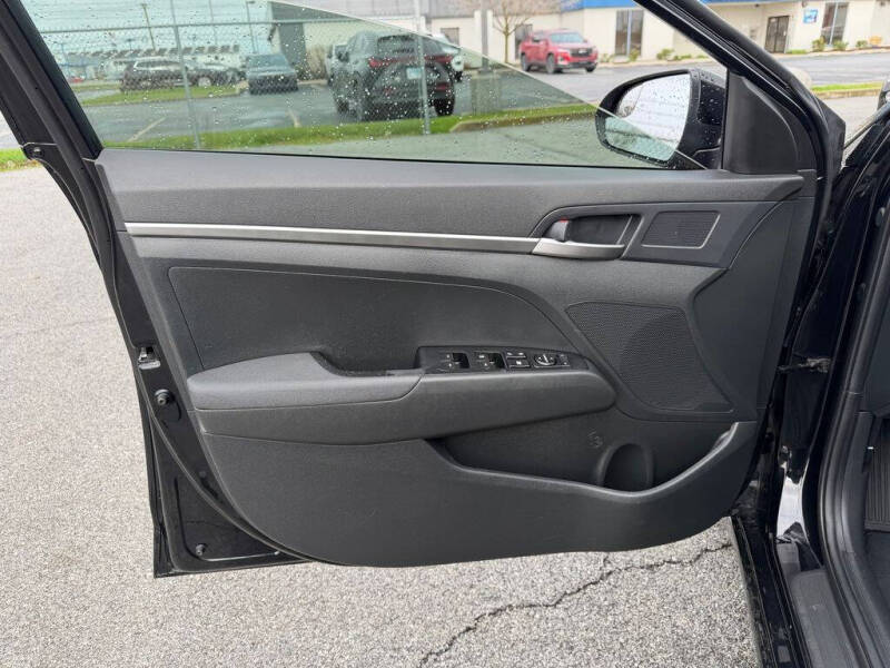 2020 Hyundai Elantra