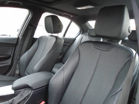 2014 BMW 3 Series 320i xDrive